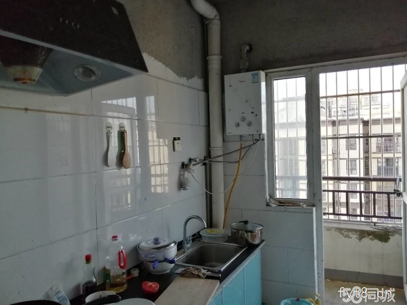 东旭华庭 旁边是 一小 实验中学,低于市场价,业主急卖